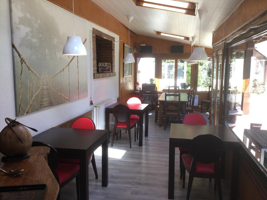 Le Moulin Calme Acomodação com café da manhã Luceau Exterior foto